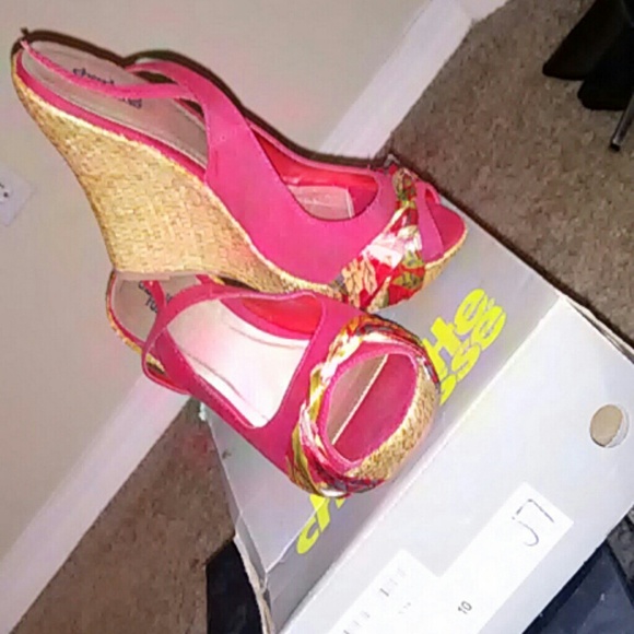 Never Worn Wedges