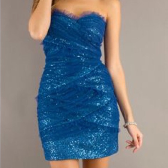 Prom Dress - Picture 4 of 4