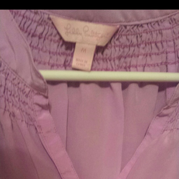 Lilly Elsa top size medium