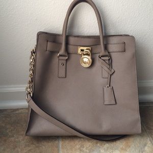 LAST DAY Michael kors large hamilton