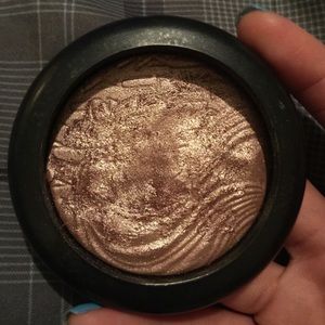 RARE *AUTHENTIC* MAC SUPERB LIMITED EDITION