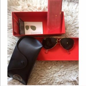 Ray ban sunglasses FOR @imanimoss