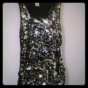 Shimmery sequined top