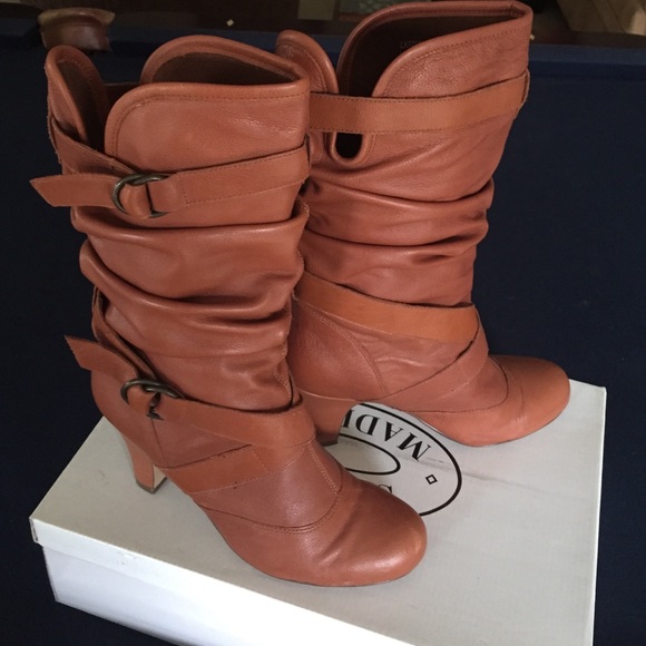 Steve Madden brown boots