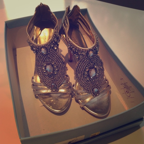 Antonio Melanie heels from Dillard's