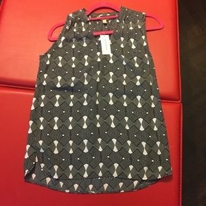 Banana Republic 100% polyester navy & white shell