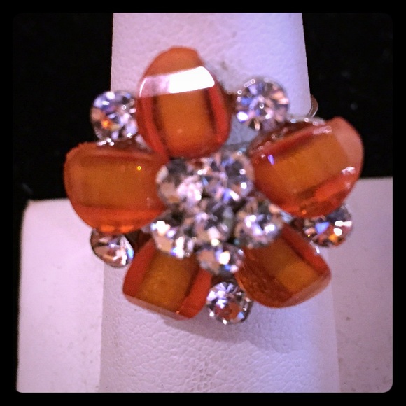 Cute adjustable flower ring