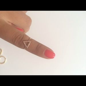 Triangle Knuckle Ring