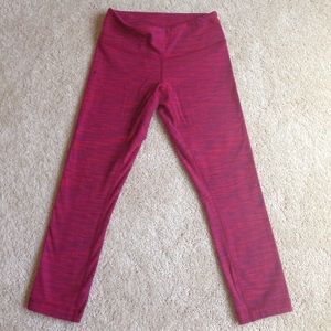 Lululemon Athletica Wunder Under Crop (size 2)
