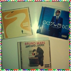 🎶Bruno Mars and Chris Brown CD🎶