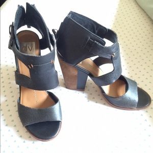 dolce vita heels