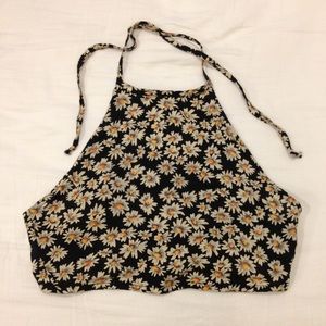 BRANDY MELVILLE DAISY HALTER TOP