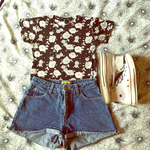 Vintage high waisted shorts