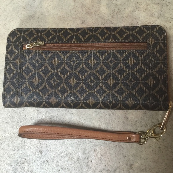 Fossil wristlet wallet, NEW!