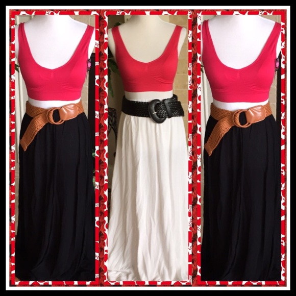 SOLD!!!!!!!BOHO BLACK LOW RIDE SKIRT - SIZE SMALL - Picture 3 of 4