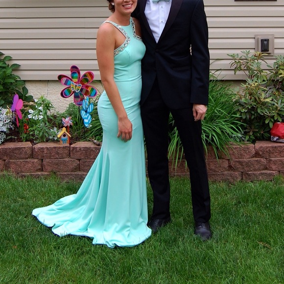 Prom Dress - Picture 3 of 4