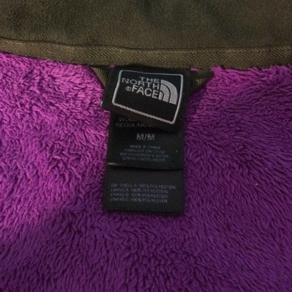 Purple north face - Picture 2 of 3