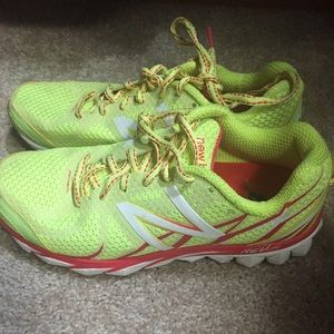 New balance running shoe
