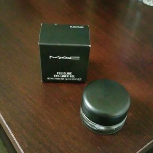 Mac fluidline eyeliner gel blacktrack