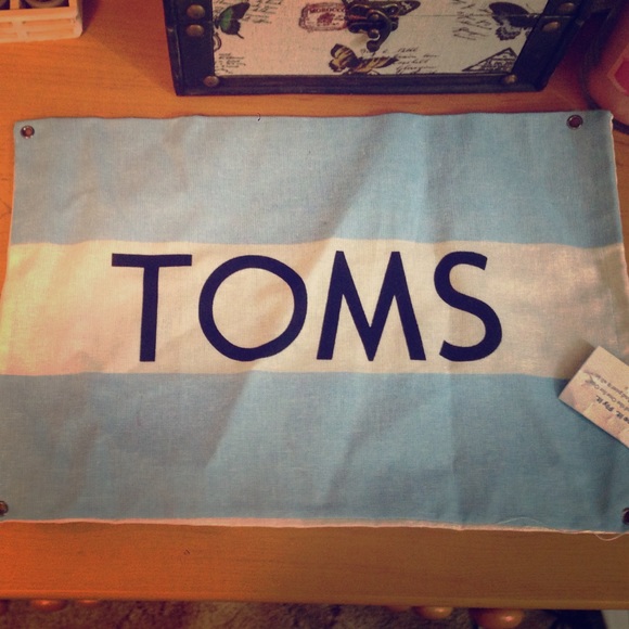 TOMS Drawstring Bag