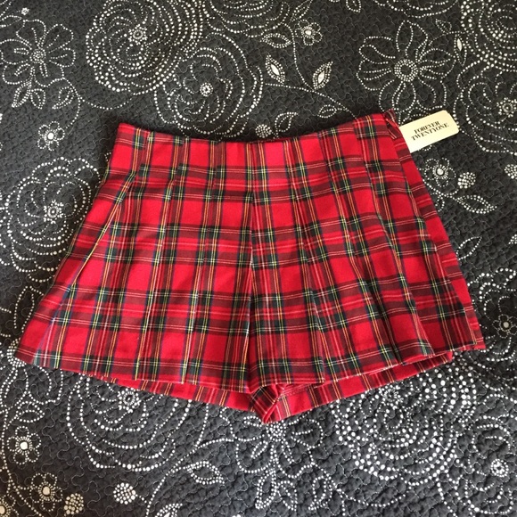 plaid mini skirt