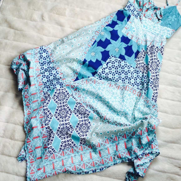 Strappy, Flowy Dress - Picture 2 of 2