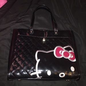 Adorable hello kitty purse