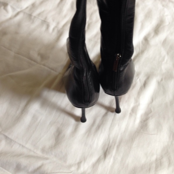 Jimmy Choo London boots - Picture 2 of 4