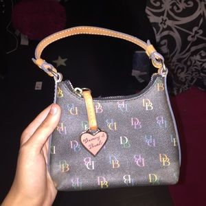 Super cute Dooney & Bourke purse