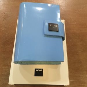NEW Acme blue iPod nano wallet