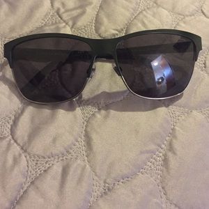 Gucci polarized sunglasses