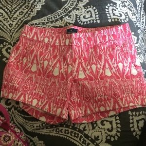 Patterned American Eagle shorts