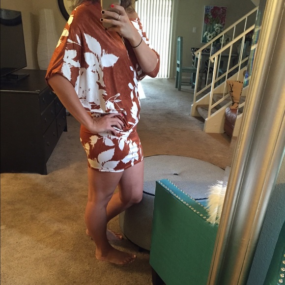 Light Brown Off the Shoulder Dress - Picture 4 of 4