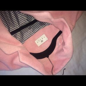 CHAUS long pink jacket with buttons