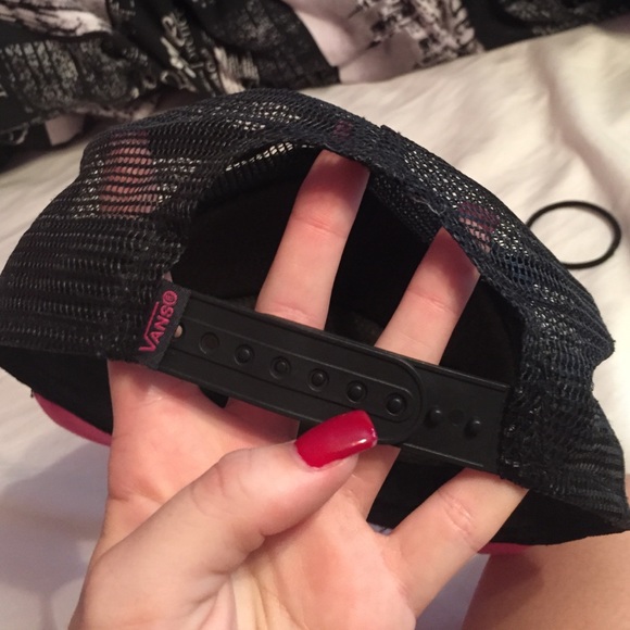 Vans hat - Picture 2 of 2