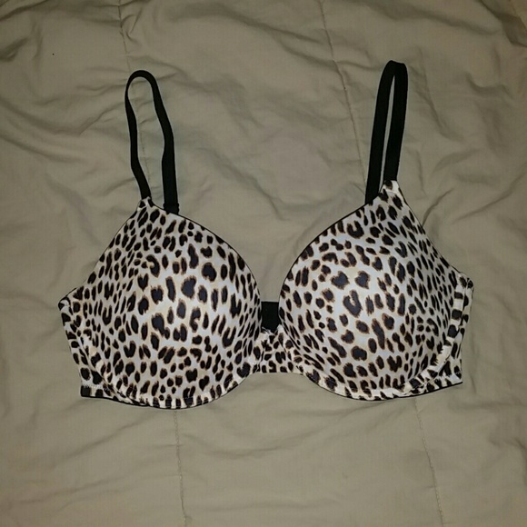 PINK Victoria's Secret Other - Victoria's secret PINK push-up