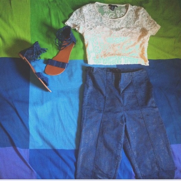 FOREVER 21 Bundle-Lace Crop Top, Skinnies, Sandals