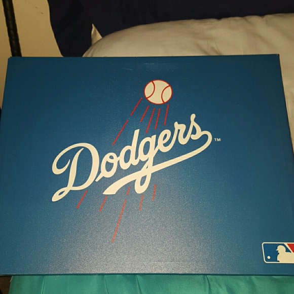 LA Dodgers Sign