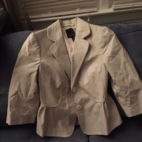 The Limited gray stripped 3/4 sleeve blazer
