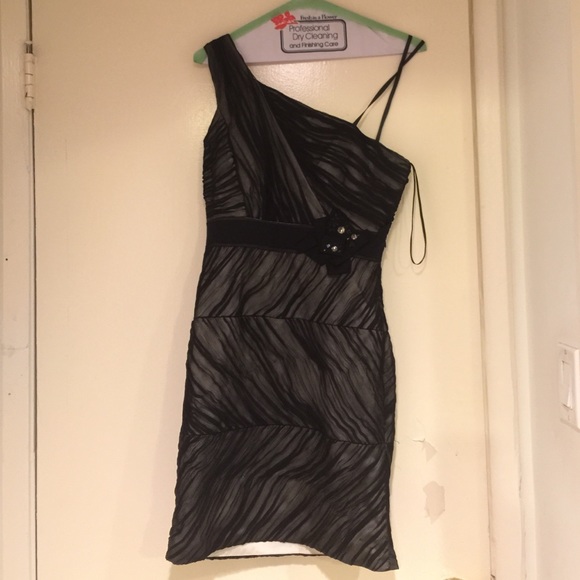 Beautiful sexy short cocktail dress size 2