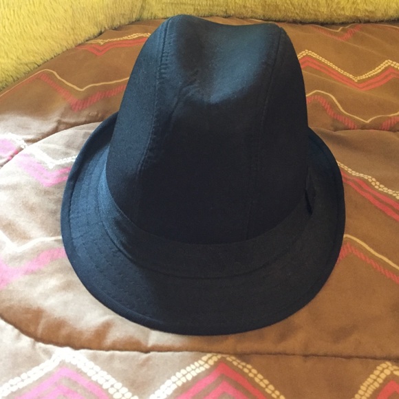 Black fedora