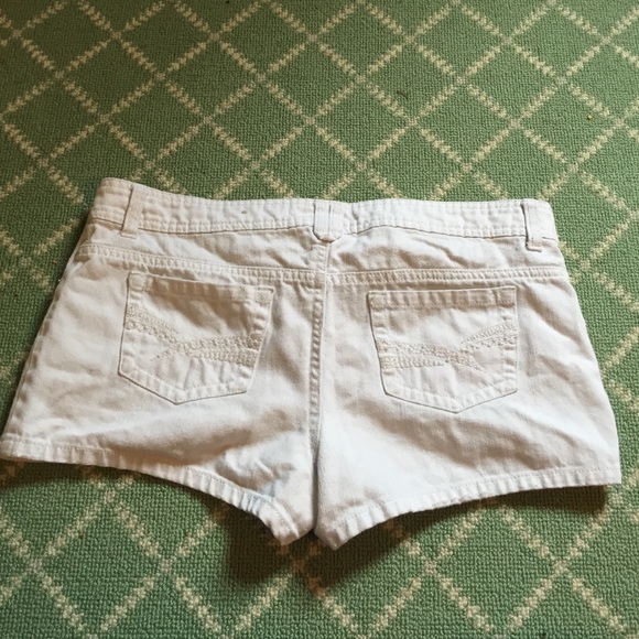 White Shorts Size 9