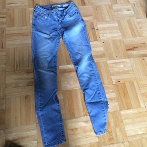 Skinny jeans