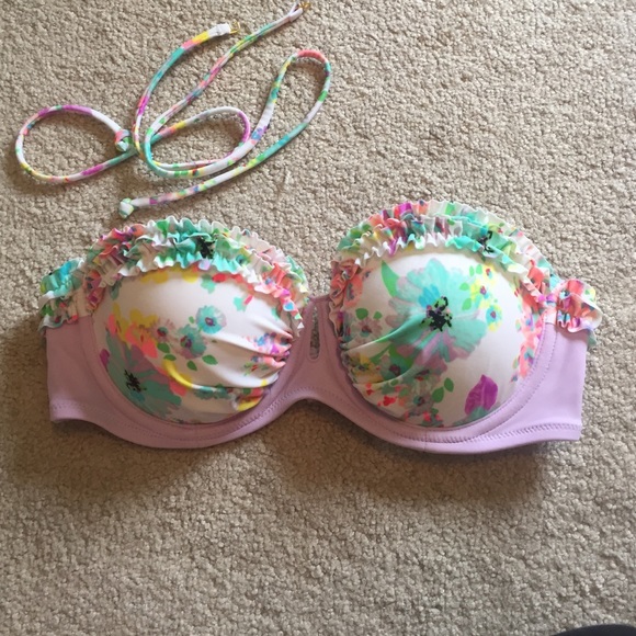 Victoria's Secret bikini top!