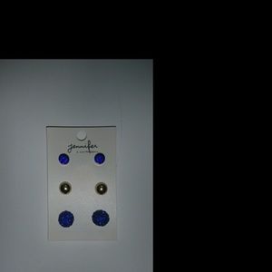 New blue and gold stud set
