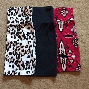 💛REDUCED💛 3 body con skirts!