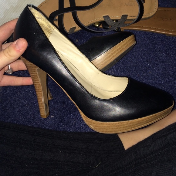 Shiek heels w flaws