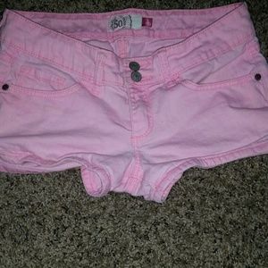 pink shorts
