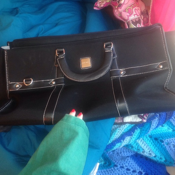 Nine West Carry On