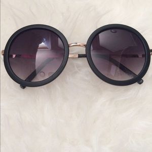 Fashion sunglasses